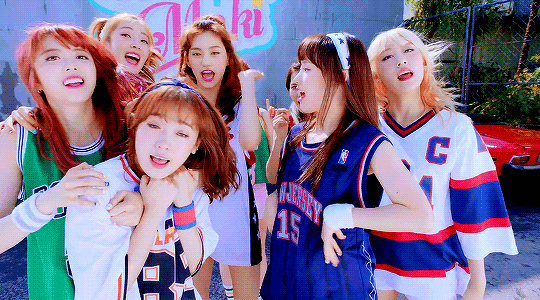 096F2200-F6D4-44D2-BBDC-E209865D5A91.gif