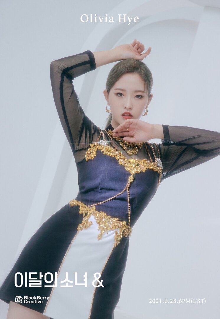 11 - Olivia Hye 03.jpg