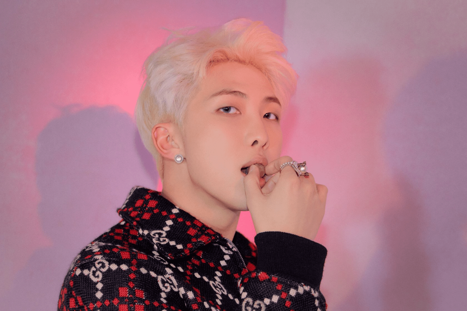 17017