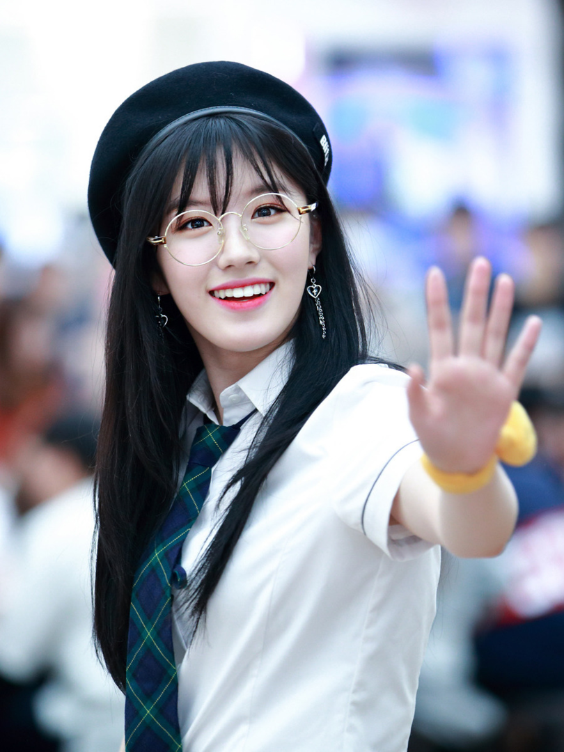 46228