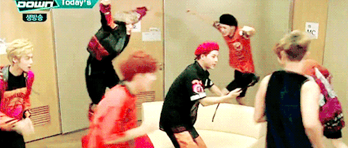 1590108385200.gif