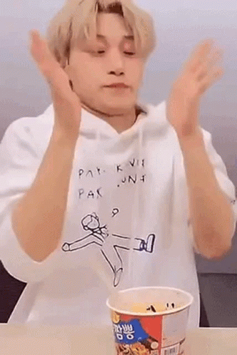 1639036274041.gif