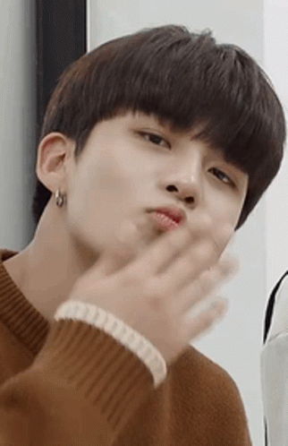 1639347227591.gif