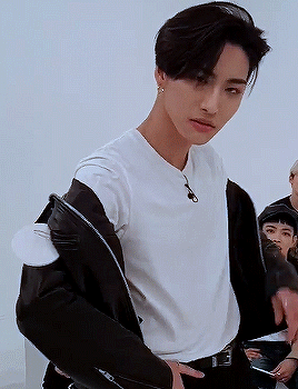 1639348157114.gif
