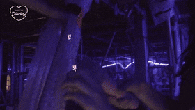 1648653381811.gif