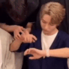 1689077152706.gif