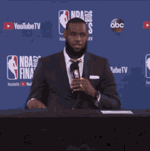 1704683513742.gif