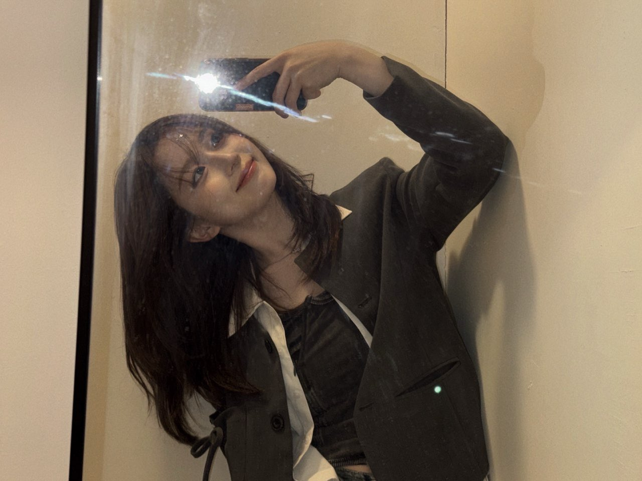 1758068716099.png