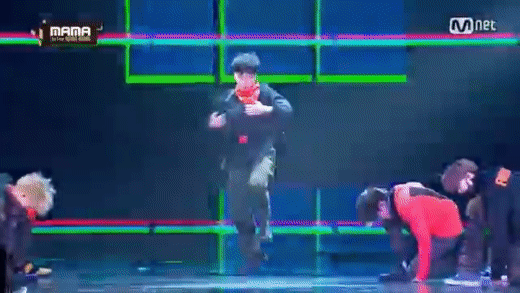 [2016_MAMA]_NCT_-_DANCE_CONNCECTION_+_Black_On_Black.gif
