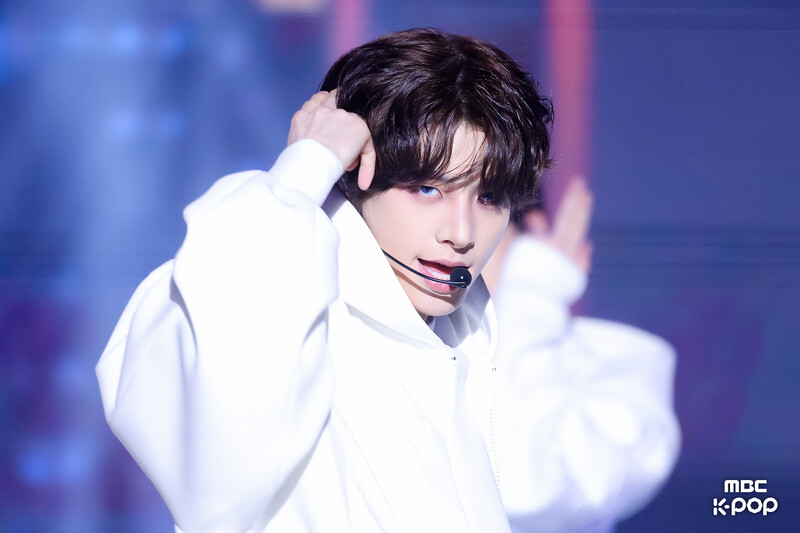 260117-Jake-KNIFE-at-MBC-Music-Core-documents-1.jpeg