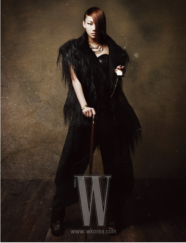 2ne1 w magazine 2.png