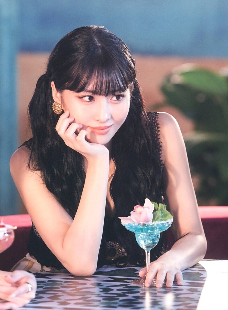 3 - Momo 11.jpeg
