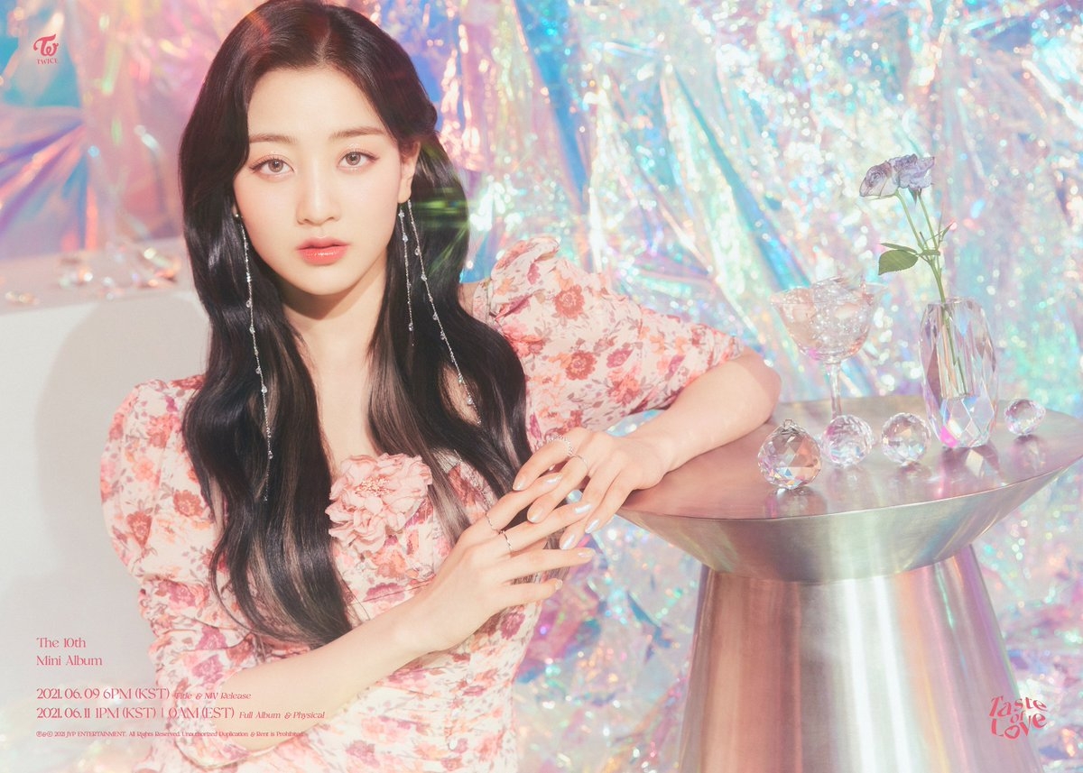 5 - Jihyo 01.jpeg