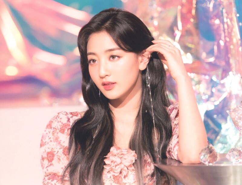 5 - Jihyo 09.jpeg