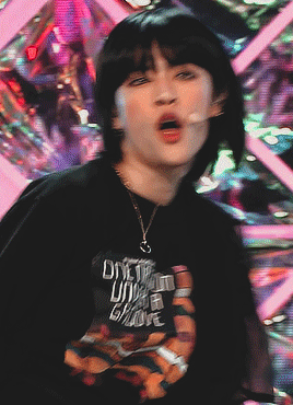 5DFC9719-FEEA-4274-8049-6A5ACEDAE973.gif
