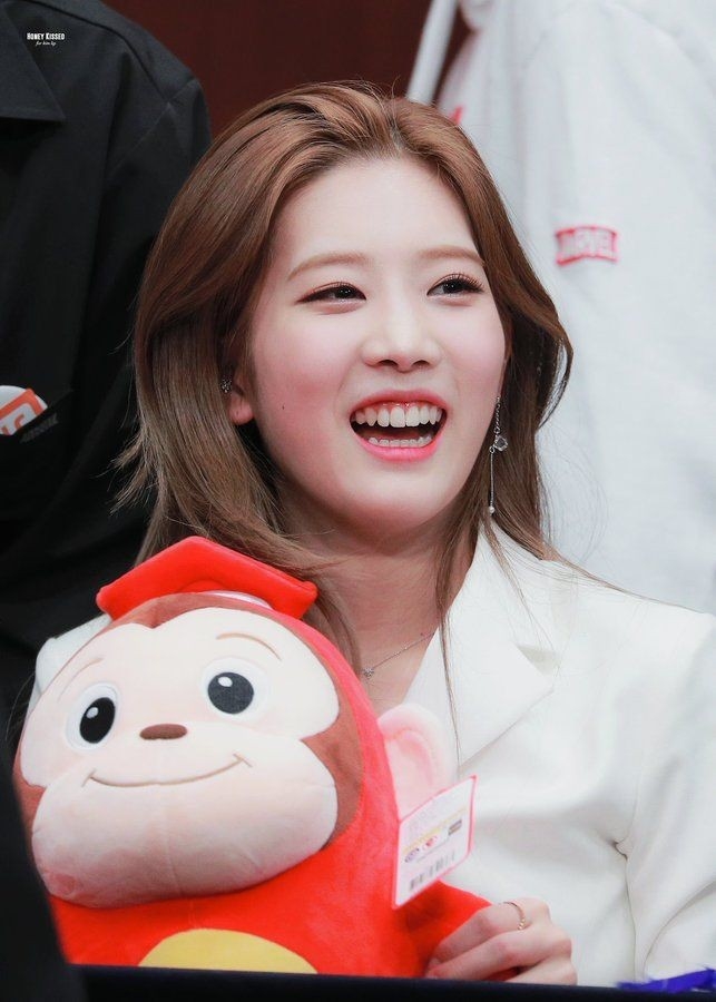 5ff85c39a49de499e99e38b4831b41bc.jpg
