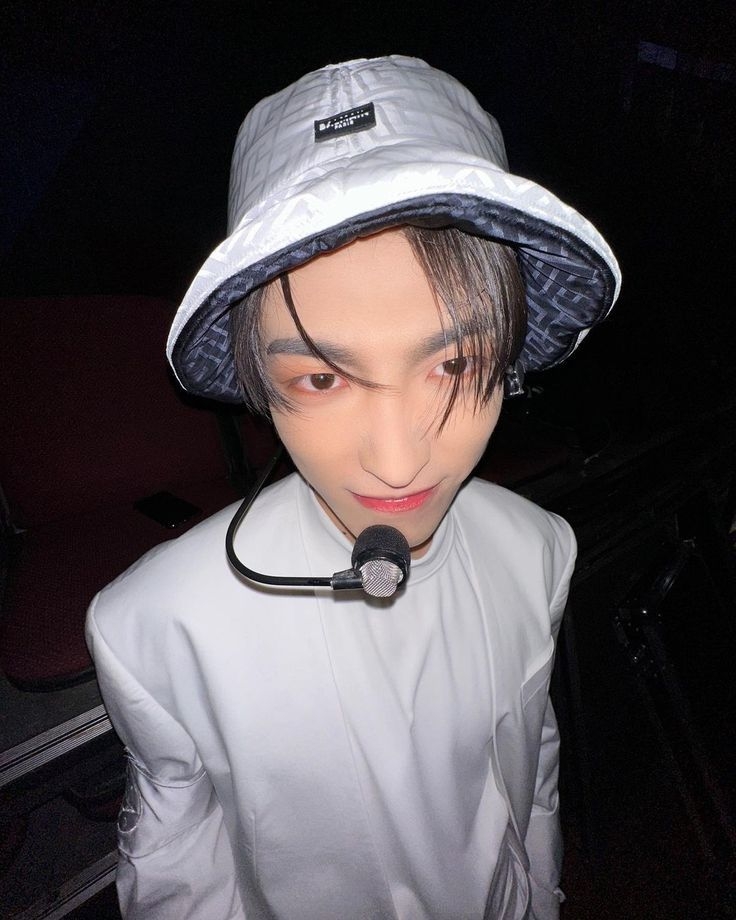 @ 𝟲𝟭𝟱𝗸𝘆𝘀 ♥♡!.jpeg