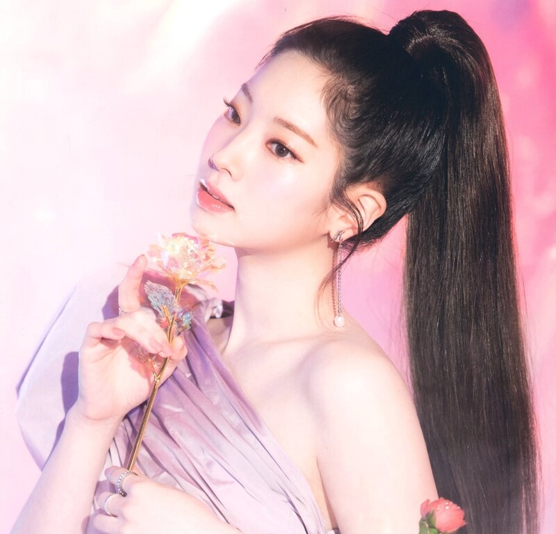7 - Dahyun 07.jpeg