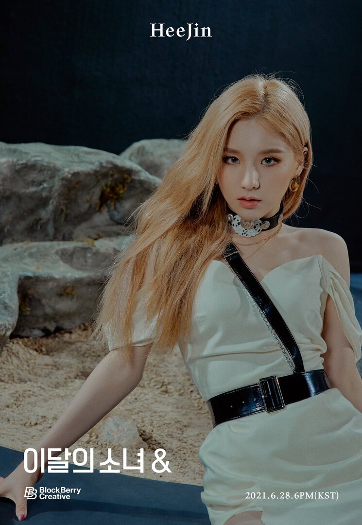 7 - Heejin 04.jpg