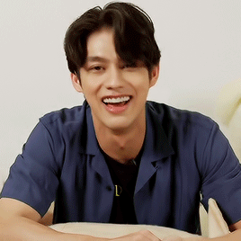 722ba1c2-5e3f-4ac6-8810-a784b6672a5c.gif