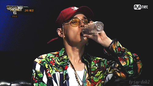 72B663F1-8EB1-4F43-AADD-A88E8A65E62D.gif