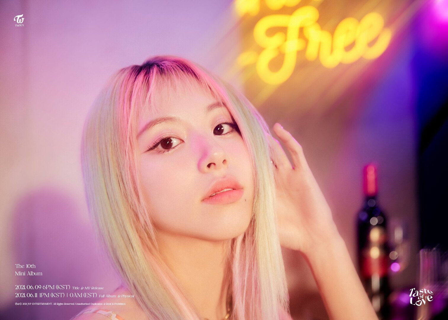 8 - Chaeyoung 02.jpg