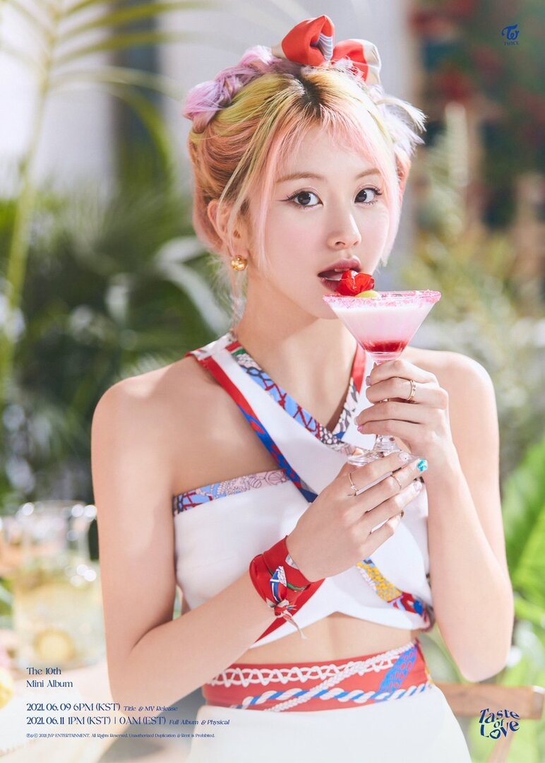 8 - Chaeyoung 03.jpeg