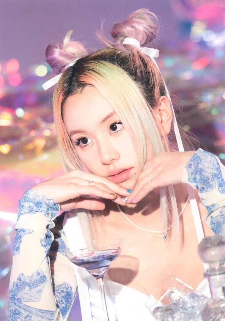 8 - Chaeyoung 07.jpeg