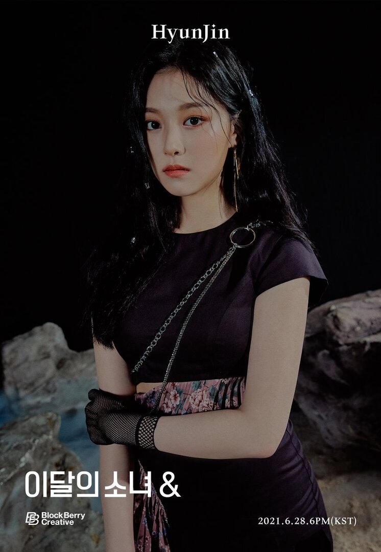 8 - Hyunjin 04.jpeg
