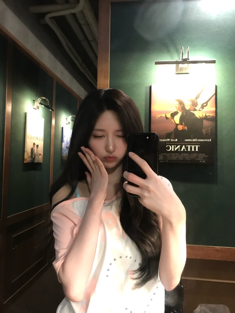 8305.jpg