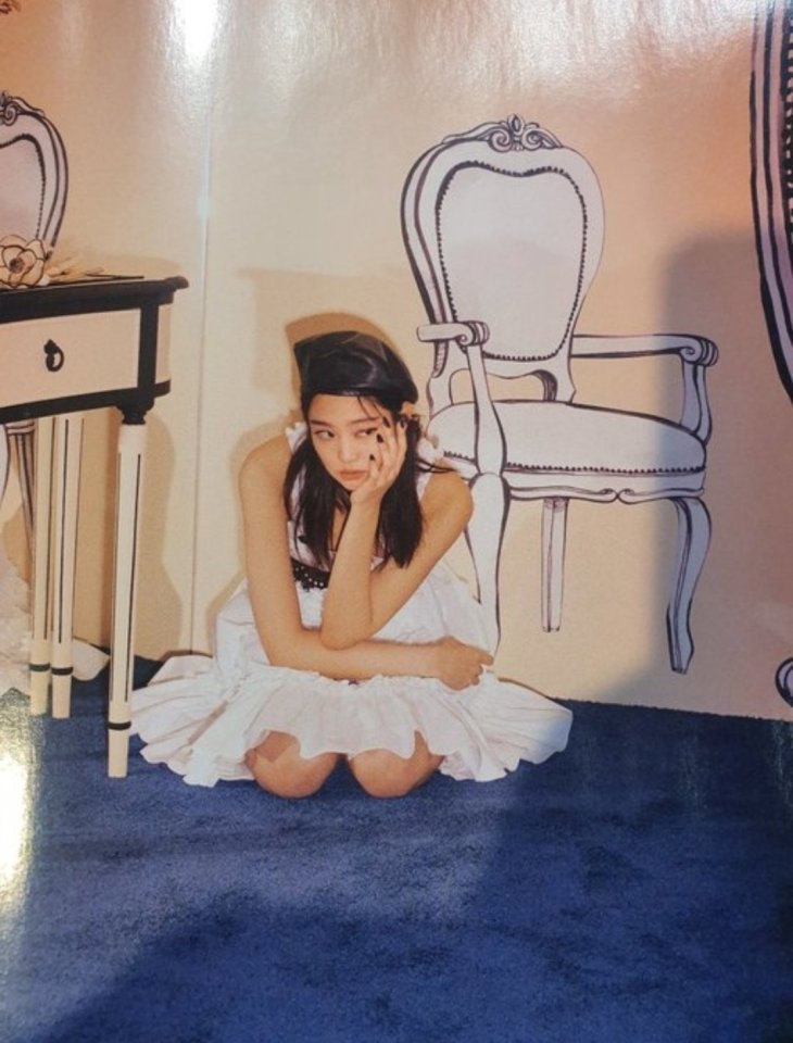 9-BLACKPINK-Jennie-Gentle-Monster-Marie-Claire-Magazine-April-2020-Issue.jpeg