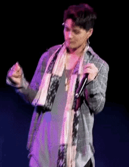 9952456A-8077-4517-B6AC-67A92140E4CF.gif