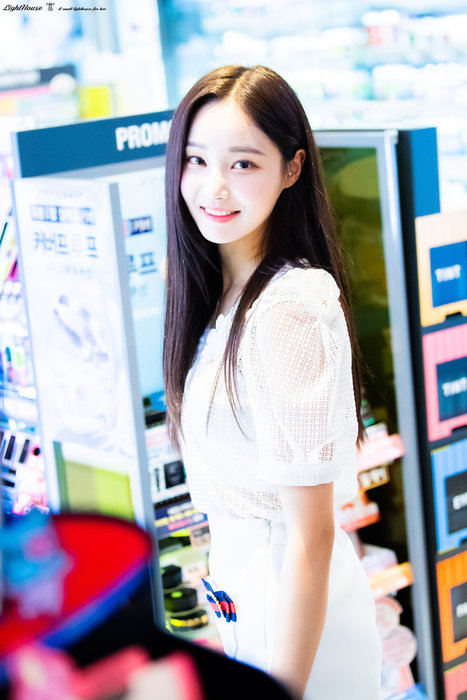 99BE2B3D5B3B66DA11.jpg