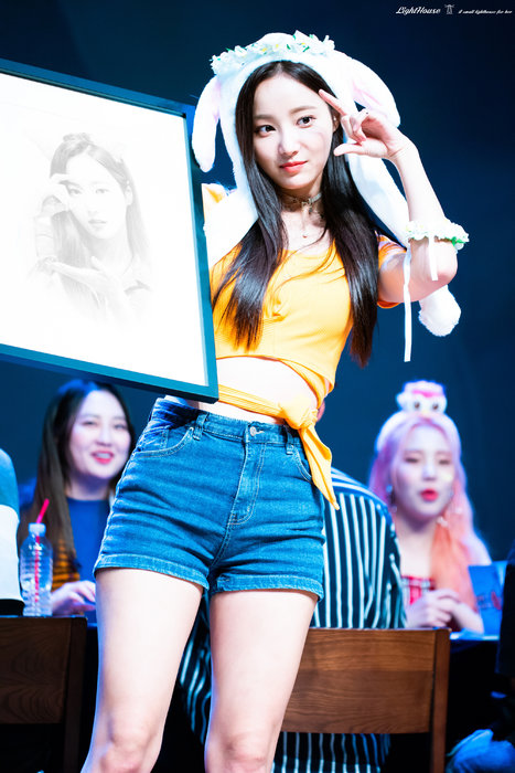 99F2BA385B3CD48E0F.jpg