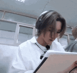 A0E4F12A-45E7-4390-8C0E-DF82A2F0E1F7.gif