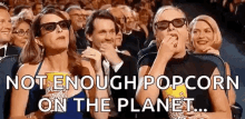 amy-poehler-kristin-wiig.gif