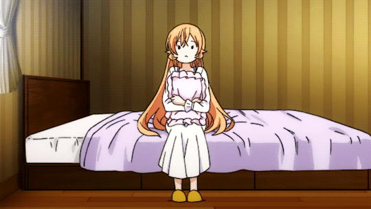 animesher.com_nakiri-erina-san-no-sara-shokugeki-no-soma-1953922.gif