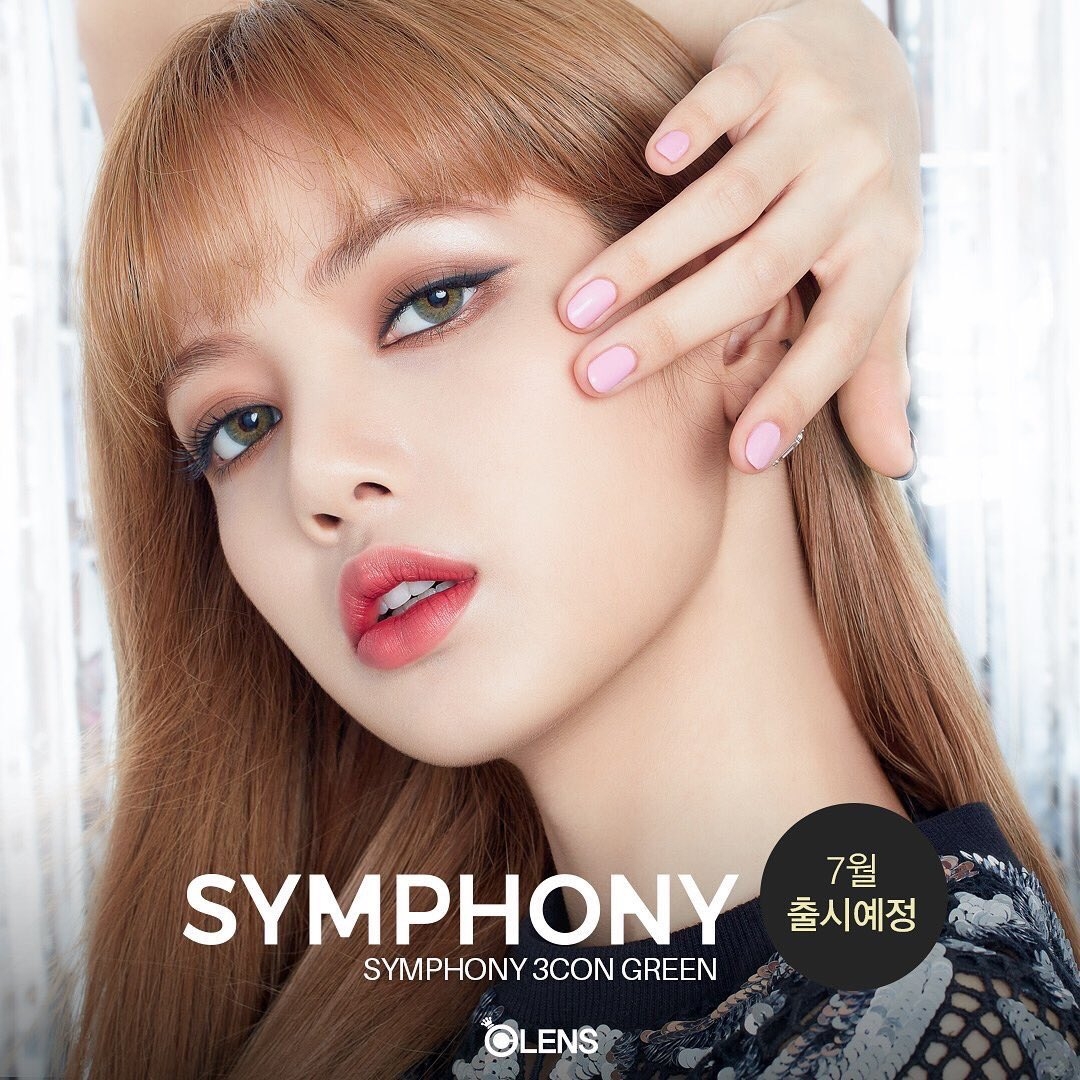 Blackpink - Lisa (Olens CF) 01.jpg