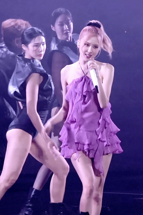blackpink-local-brand-viet-1-1687938377.jpg