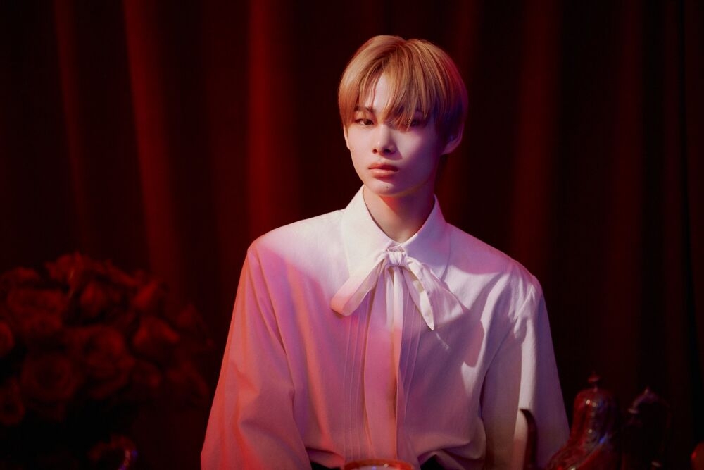 BORDER_DAY_ONE_NI-KI_Dusk_ver._Concept_Photo_1.jpg