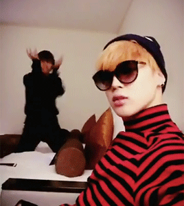 c8dbaa0fe3d75b36b790b9f7fb8e8f1b904aad81_hq.gif