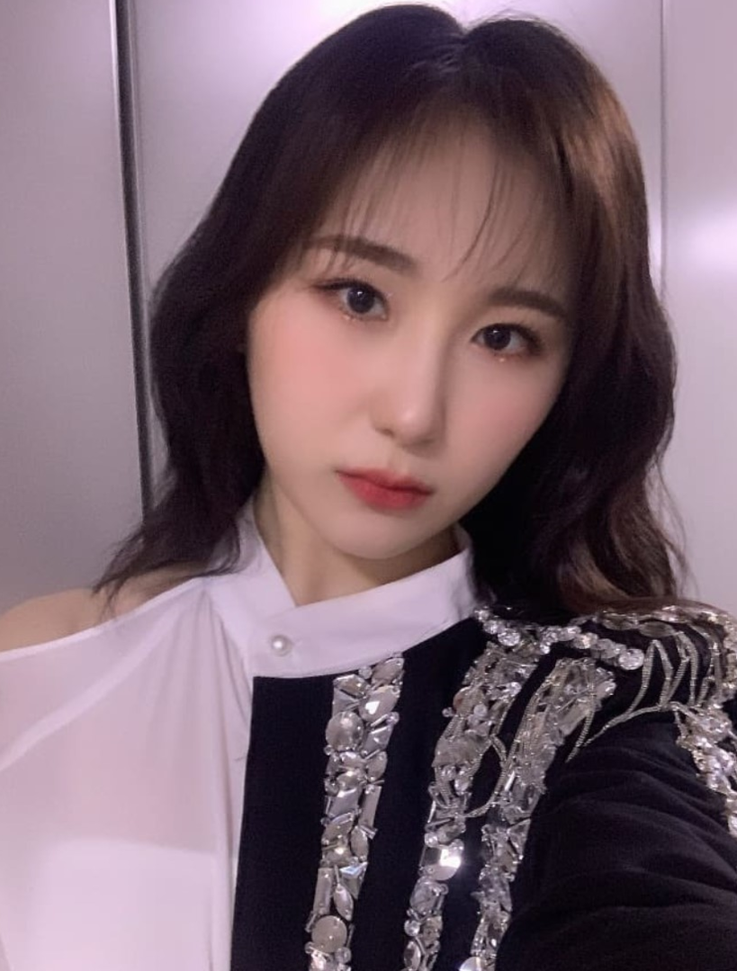 Chaeyeon i.png
