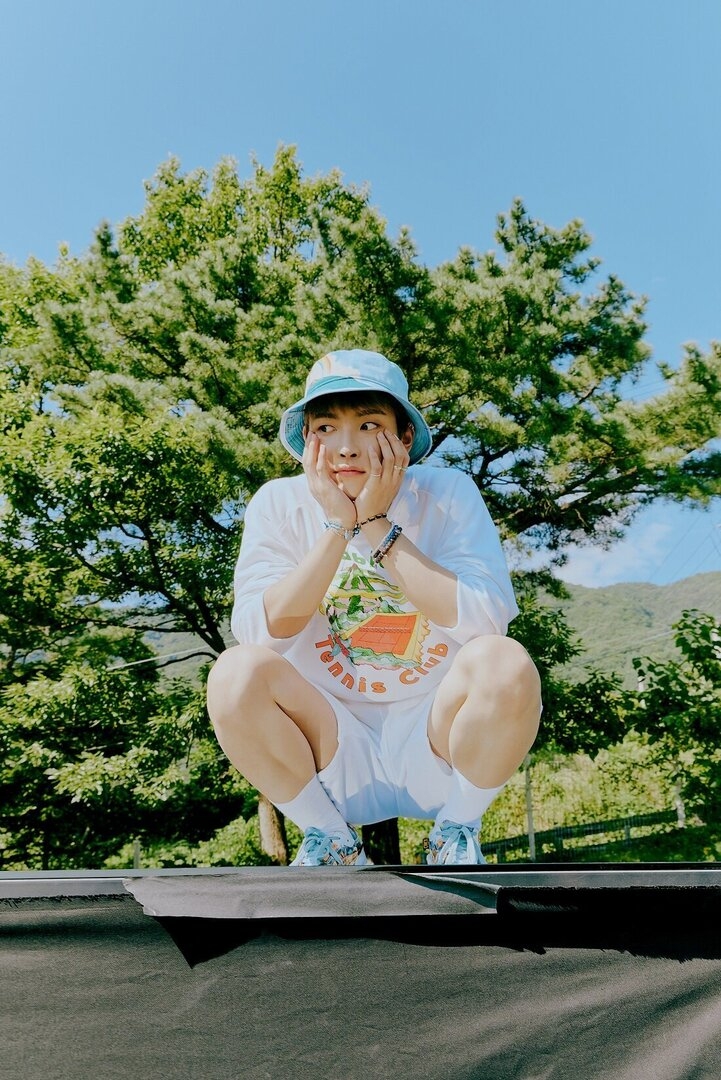 chainyviolethongjoong.jpeg