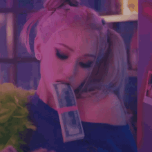 counting-money-somi.gif