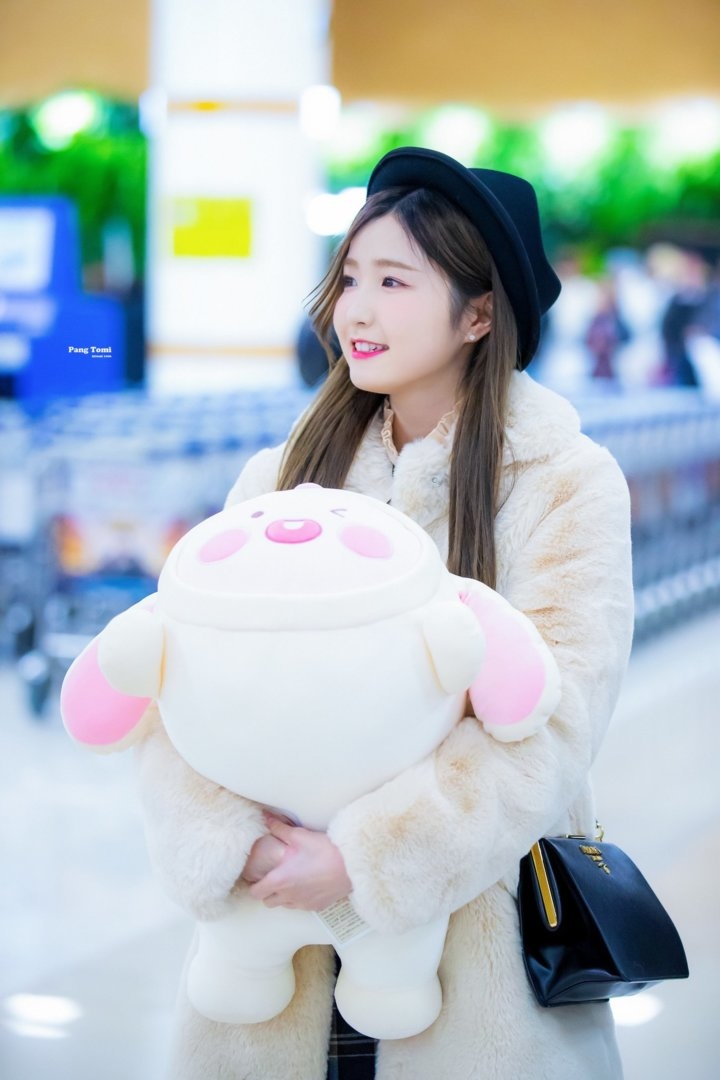 cutie doll.jpg