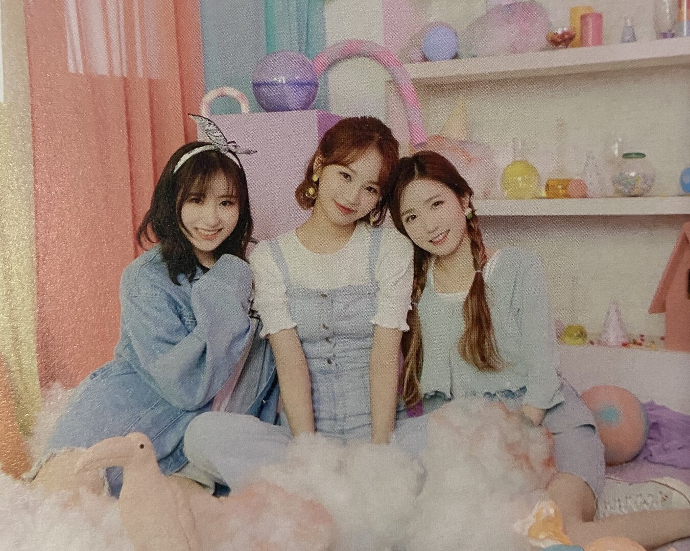 cuuuuuuuuuuuuuteeeeeeeee with Hii-chan & Chaewon.jpg