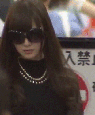 D0E35D94-C76F-45BF-9639-12233C54AF72.gif