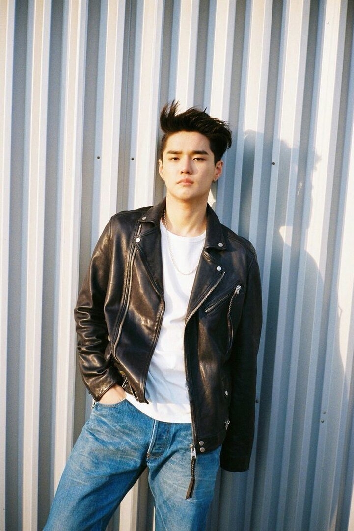 dean-south-korean-singer-7a52d557-cf6c-4d89-b630-64fd849594c-resize-750.jpeg
