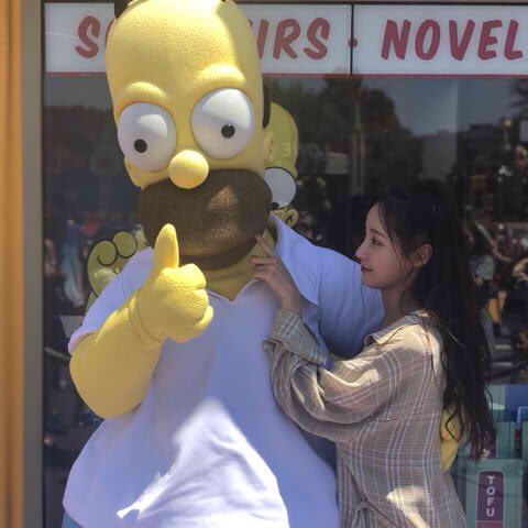 DknrZK8UUAAW9c3.jpg