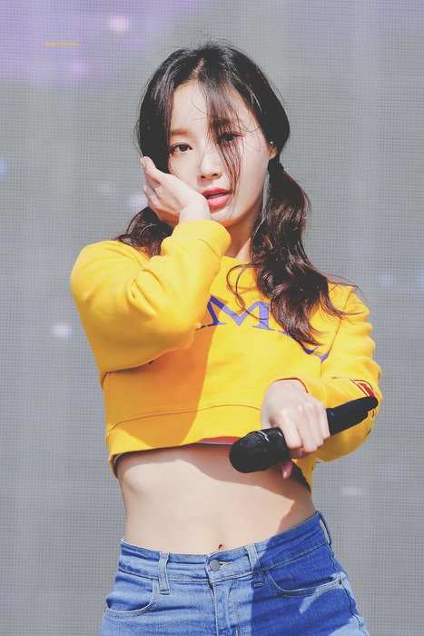 DpjdIYXUwAE6g0g.jpg